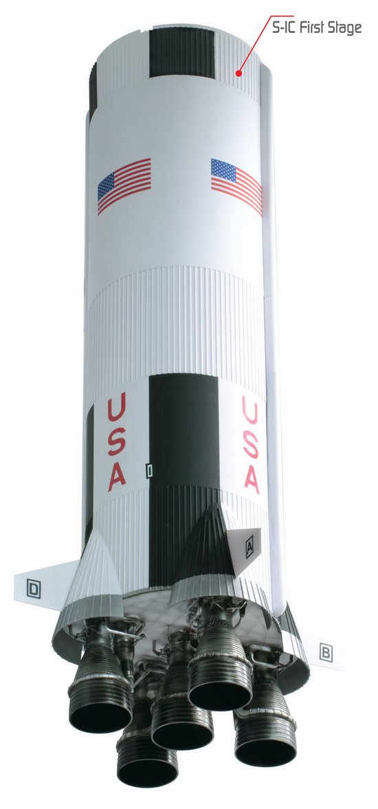 Saturn V. 1/72. DRAGON 50388