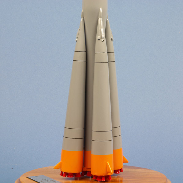 Soyuz Trägerrakete. 1/90