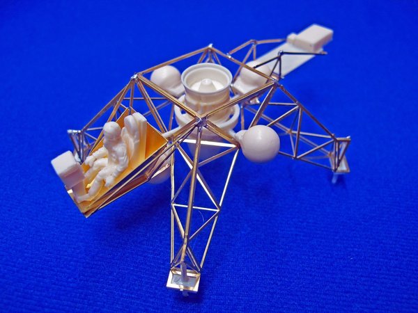 Lunar Landing Research Vehicle. Kit 1/72.Bitte Text unten lesen.