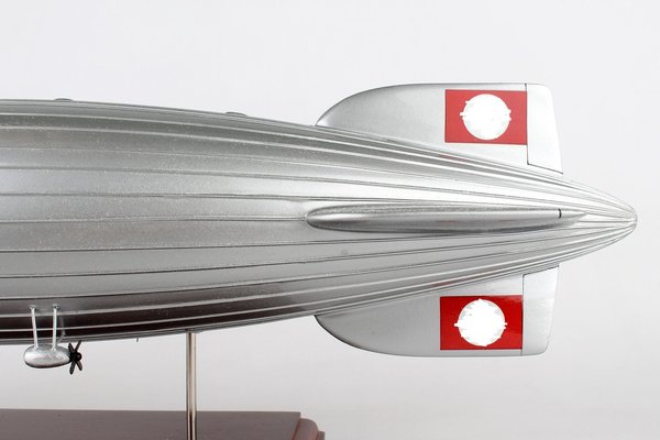 LZ 129 Hindenburg. Fertigmodell 1/500. Bitte Text unten lesen!