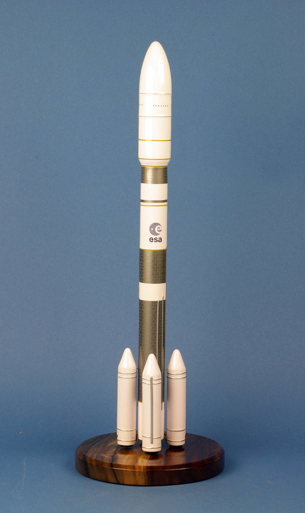 Ariane 6.4. 1/125