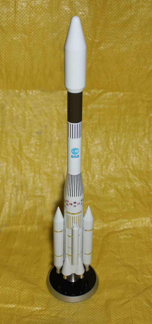 Ariane 44 LP. 1/144.